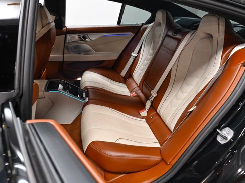 Used 2023 BMW ALPINA B8 xDrive Gran Coupe AWD/4WD image 28