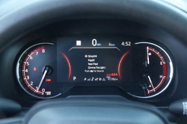 Used 2025 Toyota RAV4 XLE AWD/4WD image 13