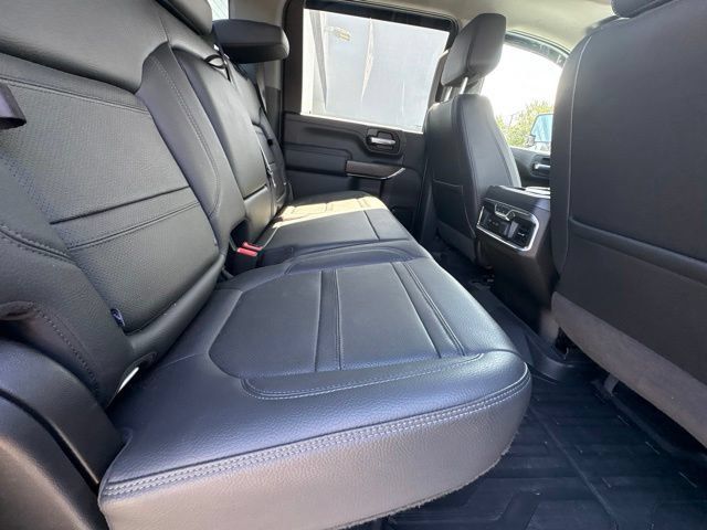 Used 2022 GMC Sierra 2500 Denali AWD/4WD image 6