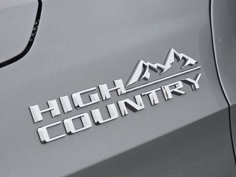 New 2026 Chevrolet Tahoe High Country image 16