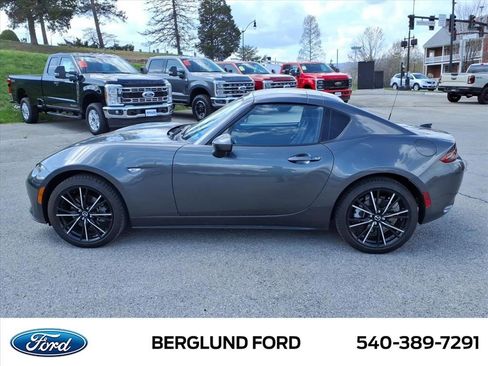 Used 2024 MAZDA MX-5 Miata RF Grand Touring image 8