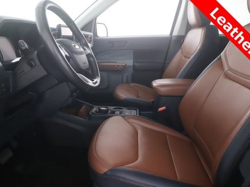 Used 2022 Ford Maverick Lariat w/ Lariat Luxury Package FWD image 16