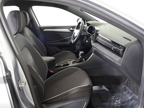 Used 2025 Volkswagen Jetta Sport image 31