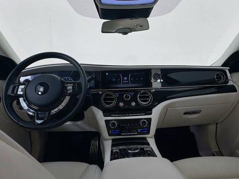 Certified 2023 Rolls-Royce Ghost AWD/4WD image 23