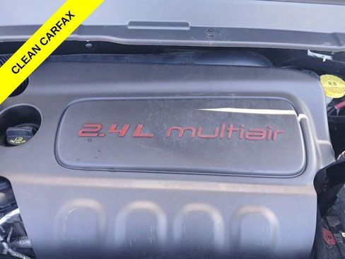 Used 2018 Jeep Compass Latitude AWD/4WD image 30