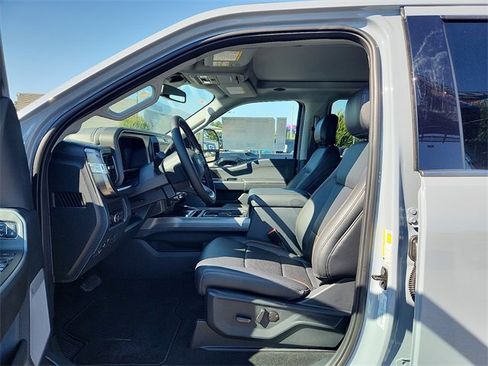 New 2026 Ford F250 Lariat w/ Lariat Ultimate Package image 6