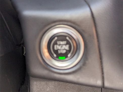 Used 2022 Chevrolet Tahoe LT w/ Luxury Package image 25