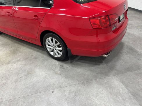 Used 2014 Volkswagen Jetta SE image 6