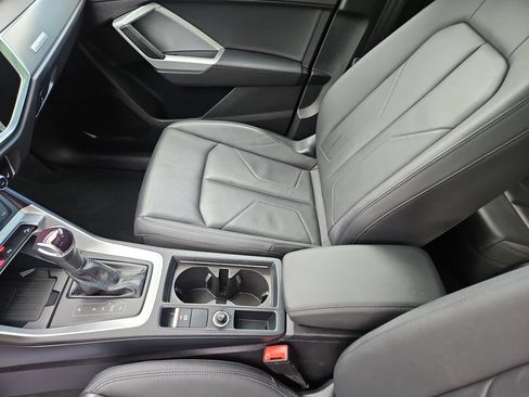 Used 2024 Audi Q3 2.0T Premium AWD/4WD image 26