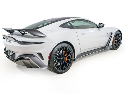 Used 2023 Aston Martin V12 Vantage image 9