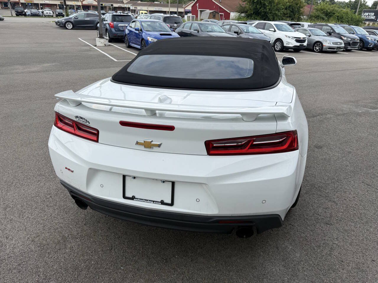 Used 2016 Chevrolet Camaro LT RWD image 8