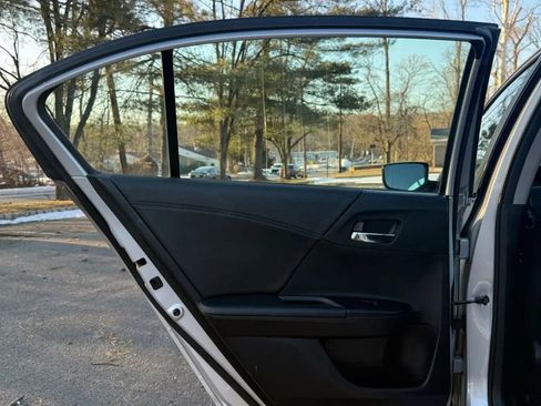 Used 2013 Honda Accord Sport image 14