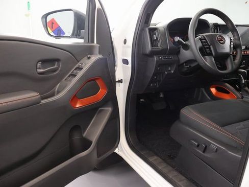New 2026 Nissan Frontier PRO-4X w/ Pro-4x Convenience Package AWD/4WD image 9