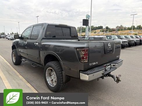 Used 2008 Nissan Titan LE AWD/4WD image 8