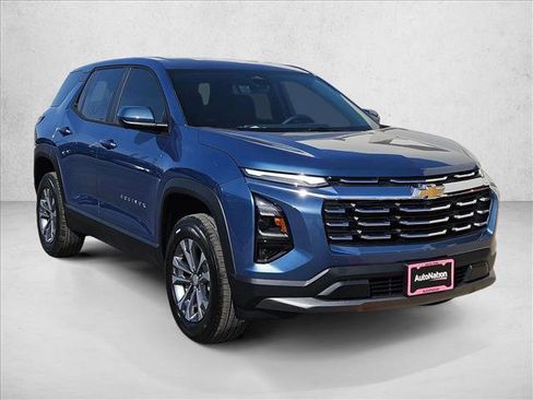 New 2026 Chevrolet Equinox LT w/ Safety and Technology Package FWD image 7
