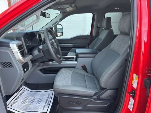 Used 2024 Ford F350 XLT w/ FX4 Off-Road Package image 14