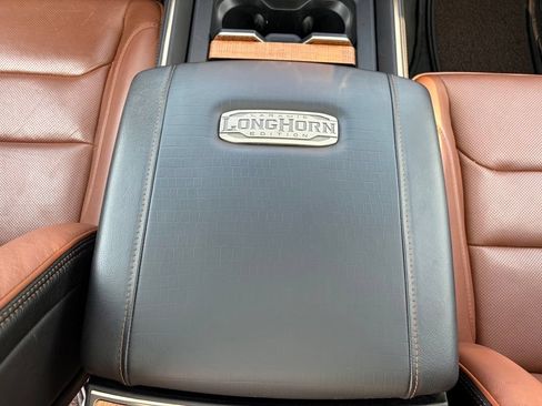 Used 2020 RAM 1500 Limited RWD image 16