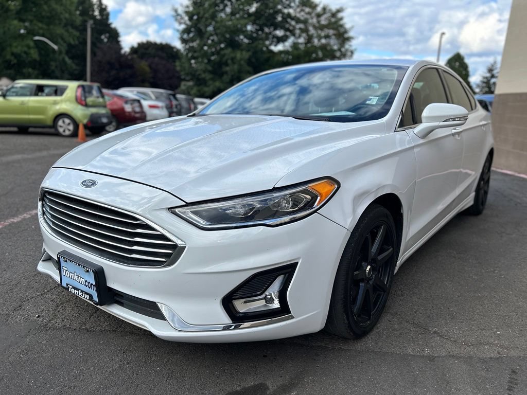 Used 2019 Ford Fusion Titanium AWD/4WD image 13