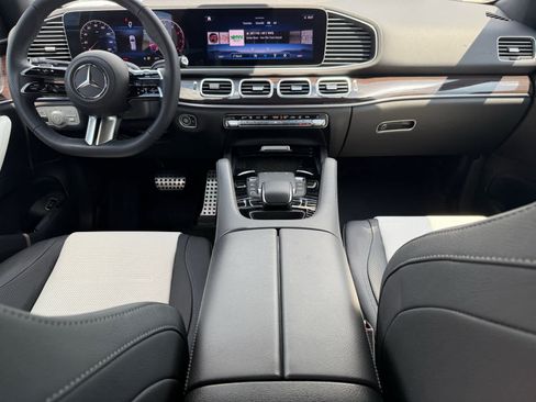 Certified 2025 Mercedes-Benz GLE 450 4MATIC image 13