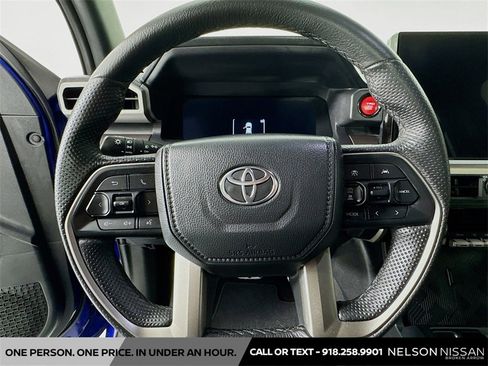 Used 2024 Toyota Tacoma TRD Sport image 11