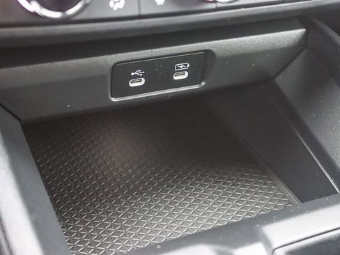 Used 2023 Honda Accord EX image 25