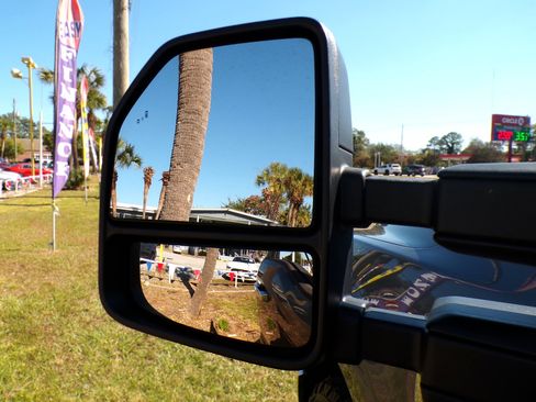 Used 2021 Ford F150 XLT w/ XTR Package image 32