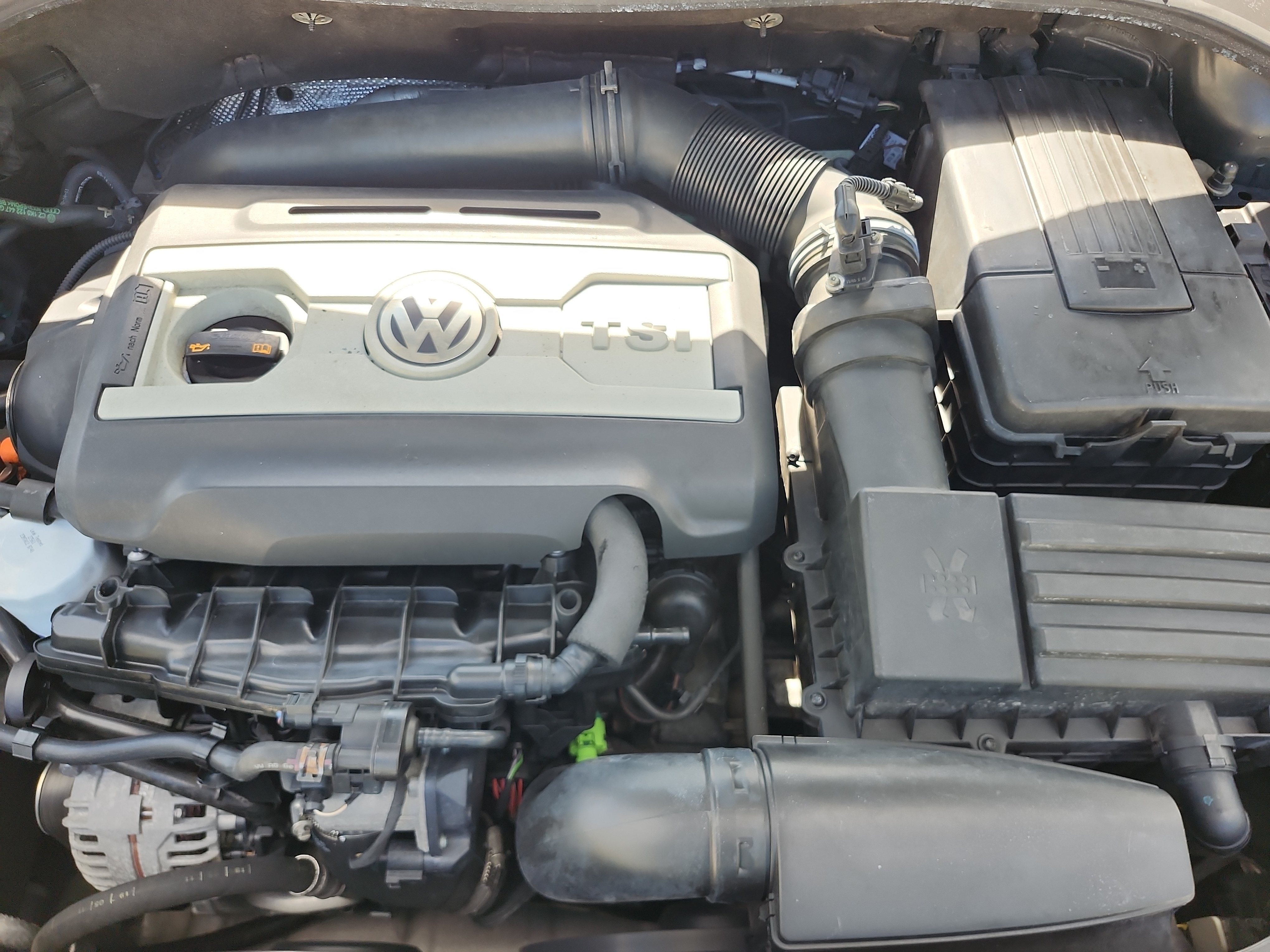 Used 2012 Volkswagen Eos Komfort FWD image 21