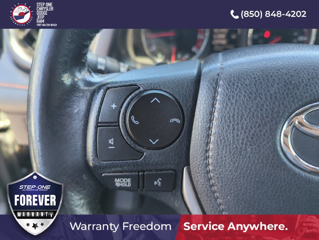Used 2018 Toyota RAV4 SE w/ Power Extra Value Package FWD image 21