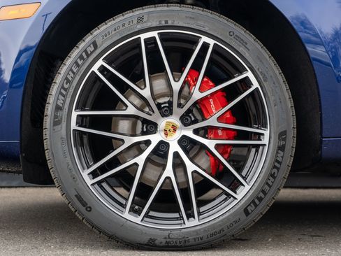 New 2026 Porsche Macan S image 12