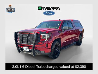 Used 2023 GMC Sierra 1500 Elevation w/ LPO, Elevation Black Package