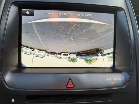 Used 2014 Ford Taurus SEL w/ Equipment Group 201A image 21