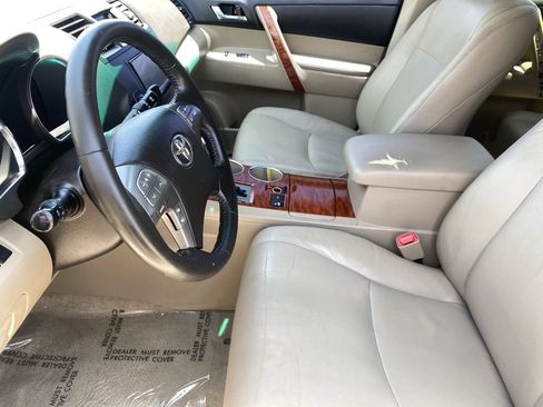 Used 2008 Toyota Highlander Limited AWD/4WD image 27