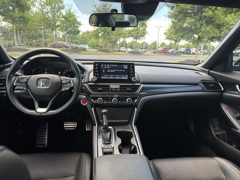 Used 2022 Honda Accord Sport image 29