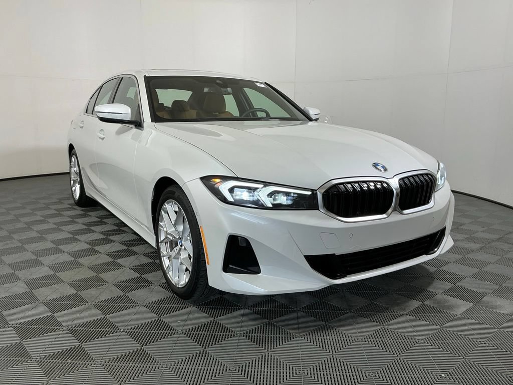Certified 2025 BMW 330i Sedan w/ Premium Package RWD image 4