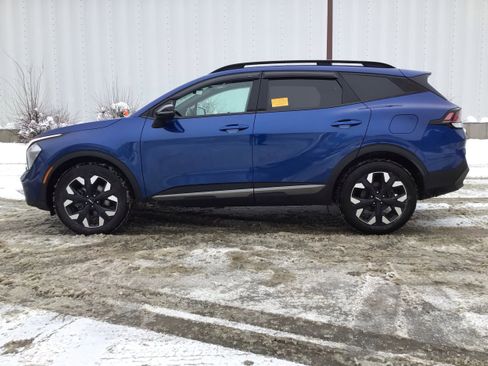 Used 2023 Kia Sportage X-Line w/ X-Line Premium Package image 4