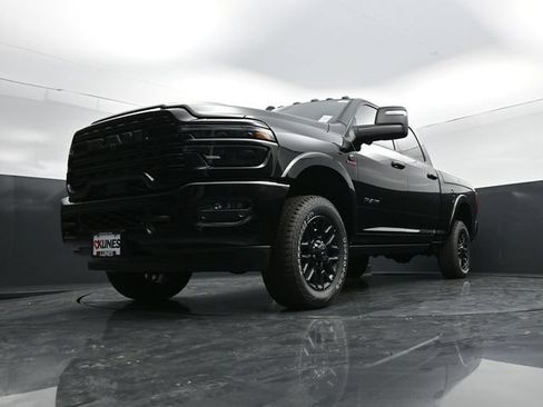New 2026 RAM 2500 Limited AWD/4WD image 46