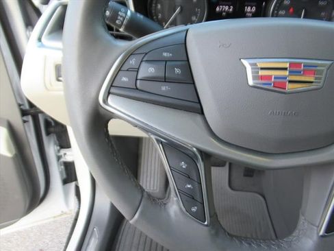 Used 2023 Cadillac XT5 Premium Luxury w/ Technology Package image 20