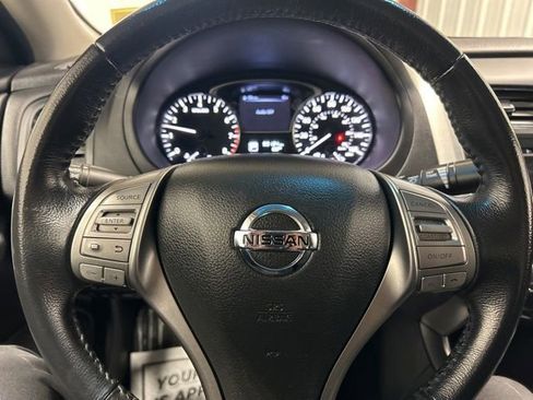 Used 2014 Nissan Altima 2.5 SV image 20