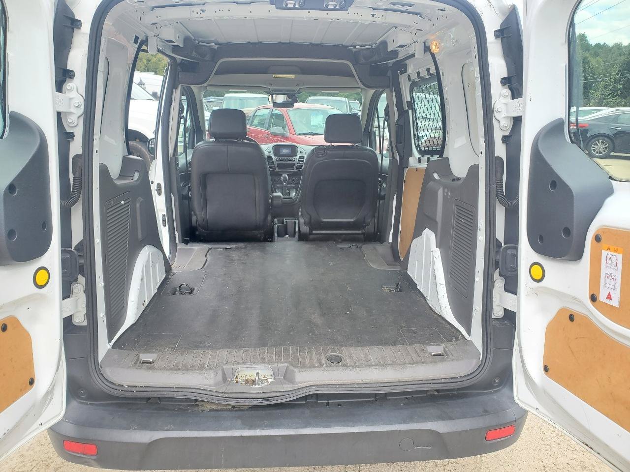 Used 2019 Ford Transit Connect XL FWD image 11