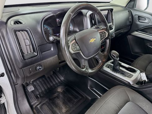 Used 2022 Chevrolet Colorado LT w/ Fleet Safety Package image 22