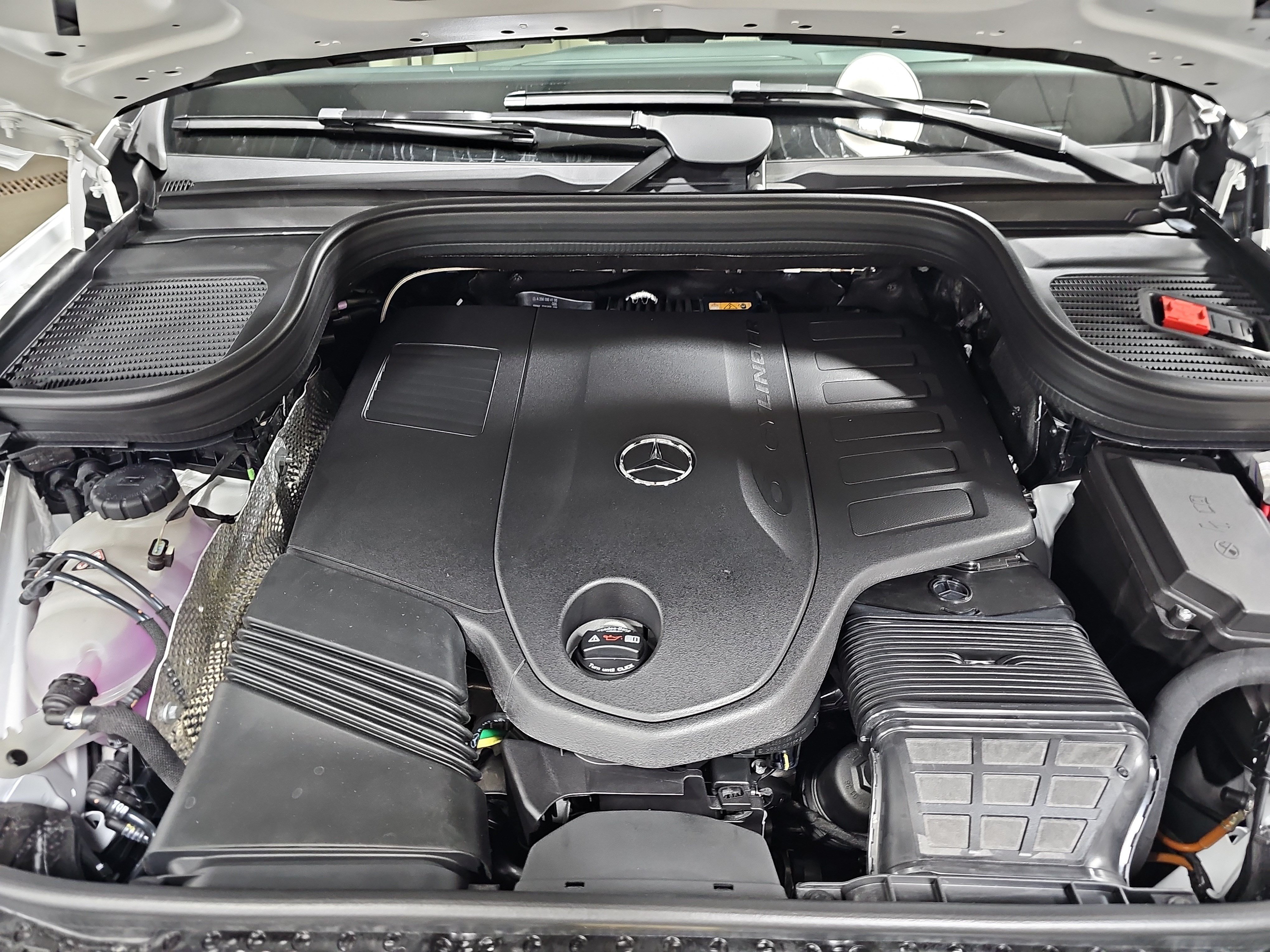 New 2026 Mercedes-Benz GLE 450 4MATIC image 32