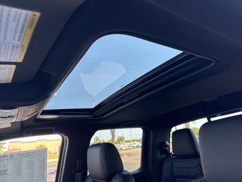 New 2026 Nissan Frontier PRO-4X w/ Pro Premium Package AWD/4WD image 12