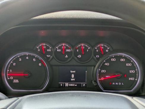 Used 2019 Chevrolet Silverado 1500 Custom Trail Boss w/ Custom Convenience Package image 10