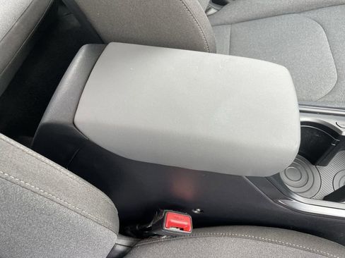 Certified 2025 Kia K4 FWD image 29