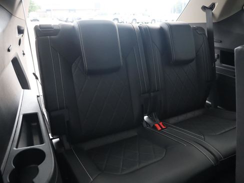 Used 2024 Volkswagen Atlas SEL Premium R-Line image 49