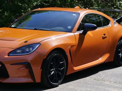 Used 2023 Toyota GR86 10th Anniversary SE image 35