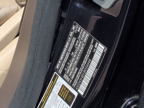 Used 2018 Mercedes-Benz GLE 350 4MATIC image 37