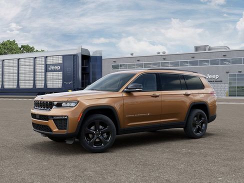 New 2026 Jeep Grand Cherokee L Limited AWD/4WD image 2