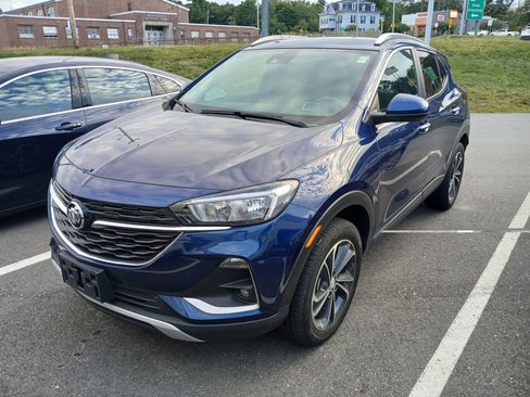 Used 2023 Buick Encore GX Select w/ Safety Package II AWD/4WD image 1