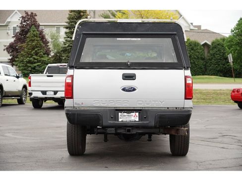 Used 2008 Ford F350 XL image 4